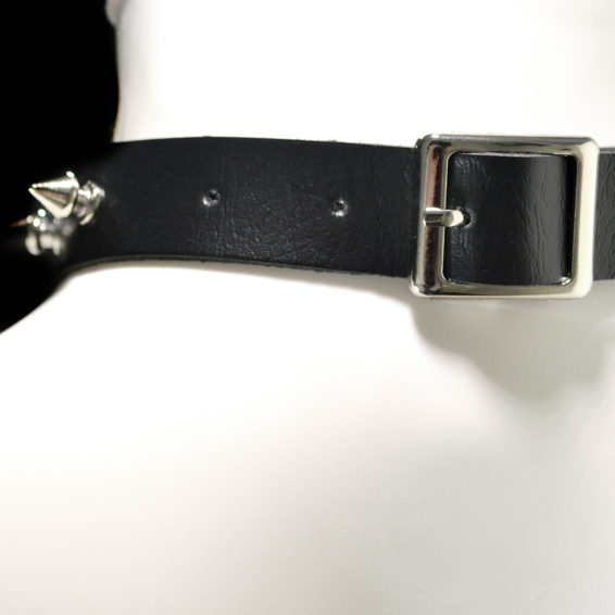 Spiked Choker Collar – Rock-concert-ready jewelry - Twisted Pixies