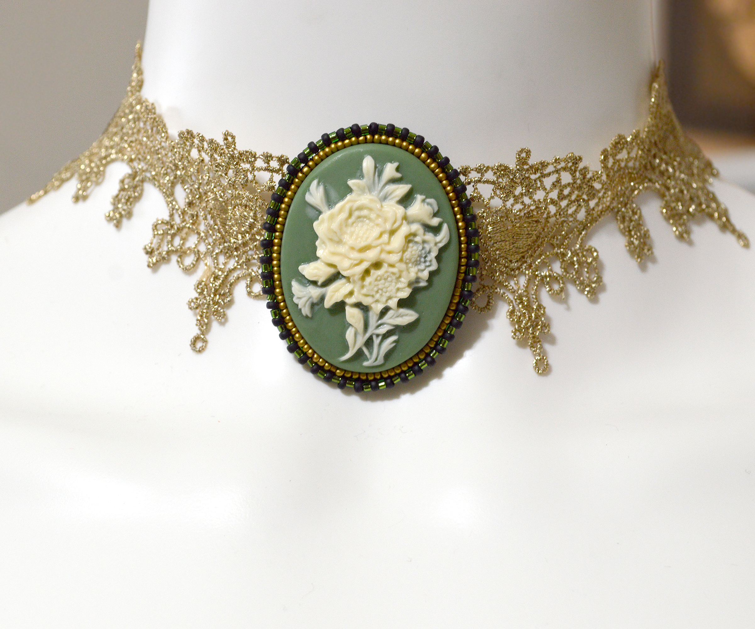 Renaissance Ivory and Green Rose Cameo Choker